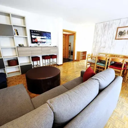Apartment Rododendro Forest By